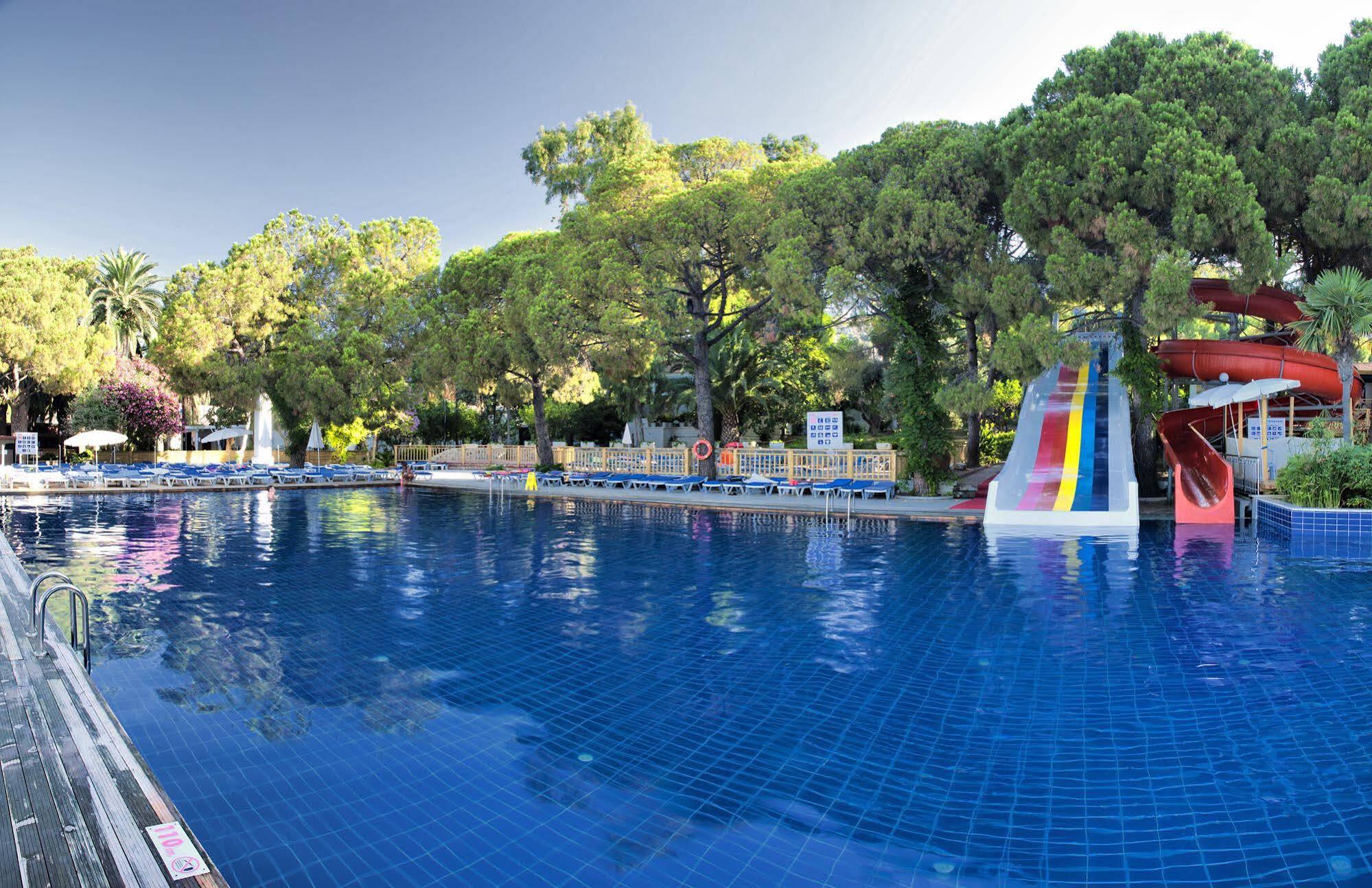 Omer Holiday Resort Kusadası Exterior foto